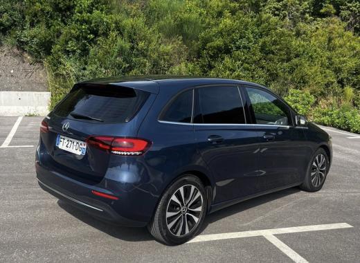 Mercedes Benz B180