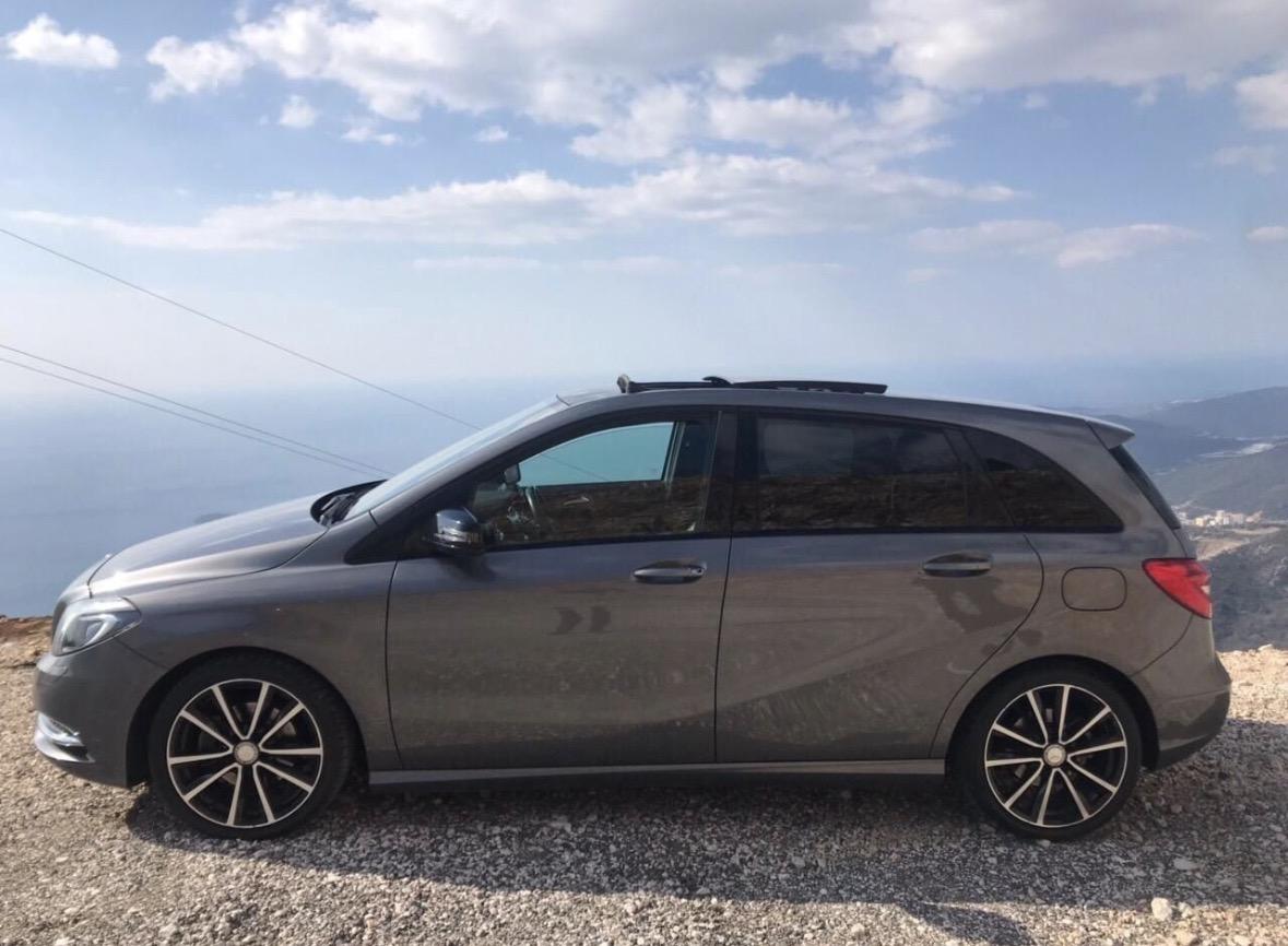 Mercedes Benz B200