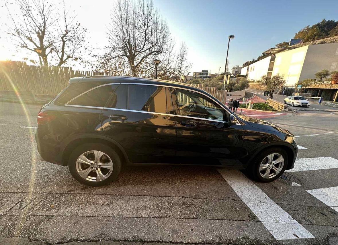 Mercedes Benz GLC 2