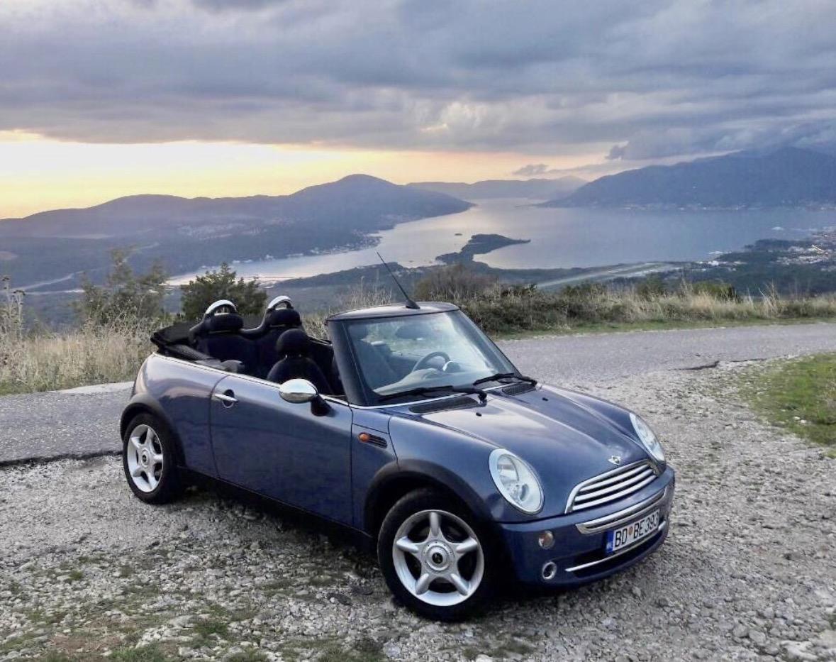 Mini Cooper Blue