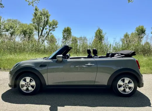 Mini Cooper 2023 Melting Silver