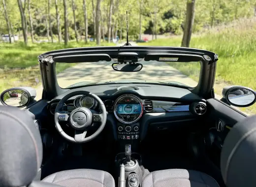 Mini Cooper 2023 Melting Silver