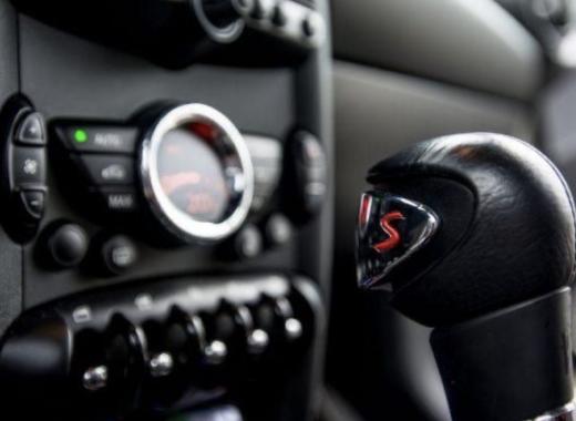 Mini Cooper S White