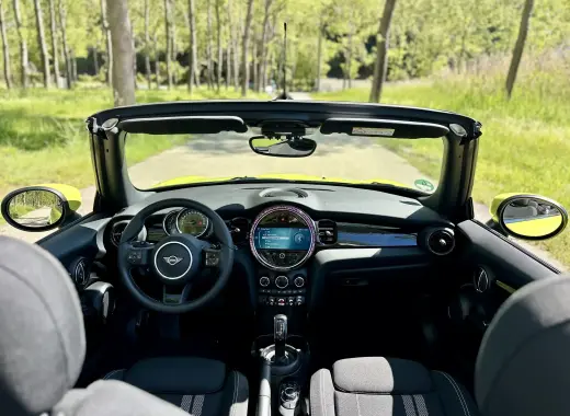 Mini Cooper S Zesty 2023
