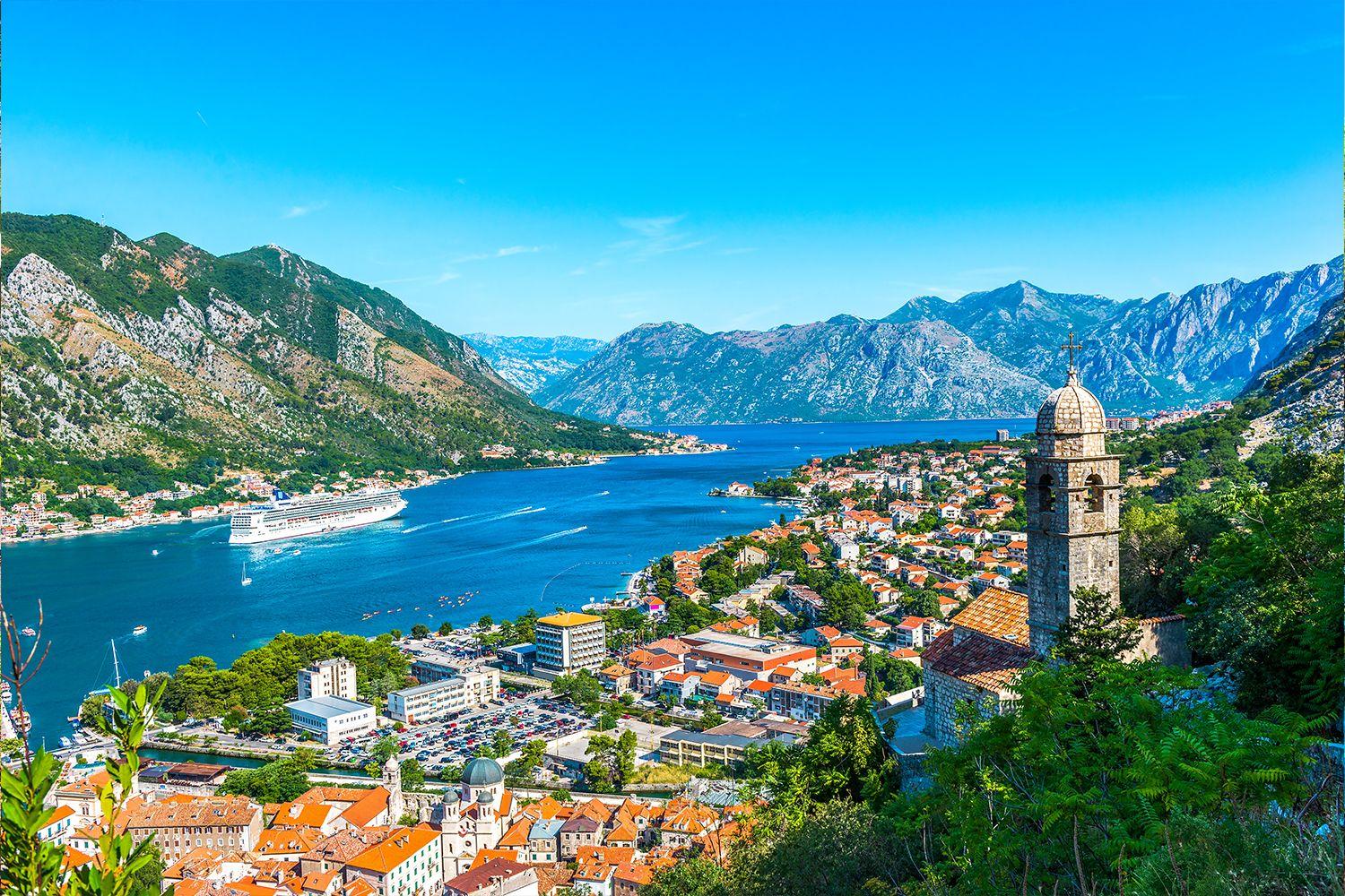 Scenic Transfer Routes in Montenegro for a Comfortable Travel Experience